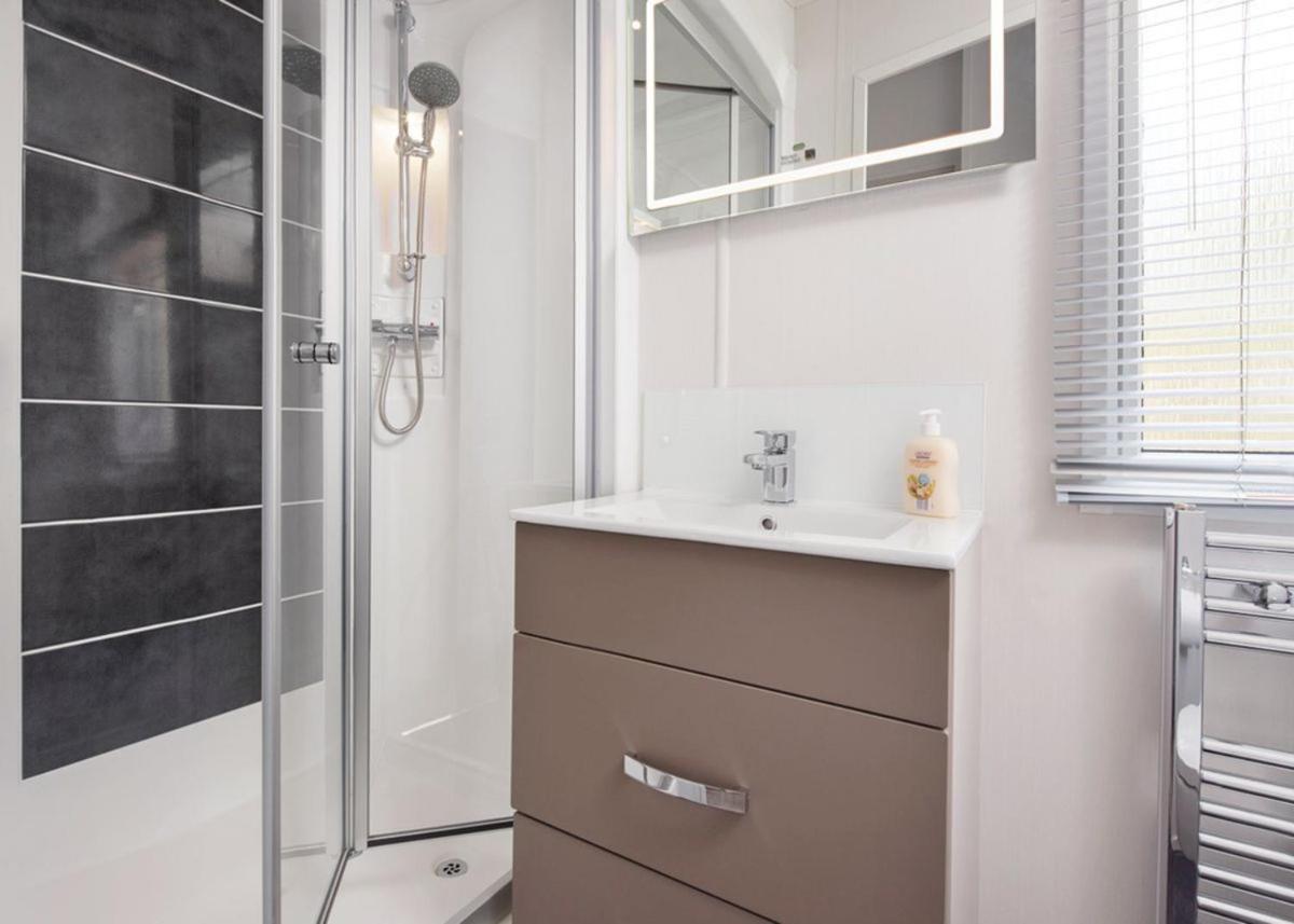 Flusco Wood Hotel Great Blencow Esterno foto