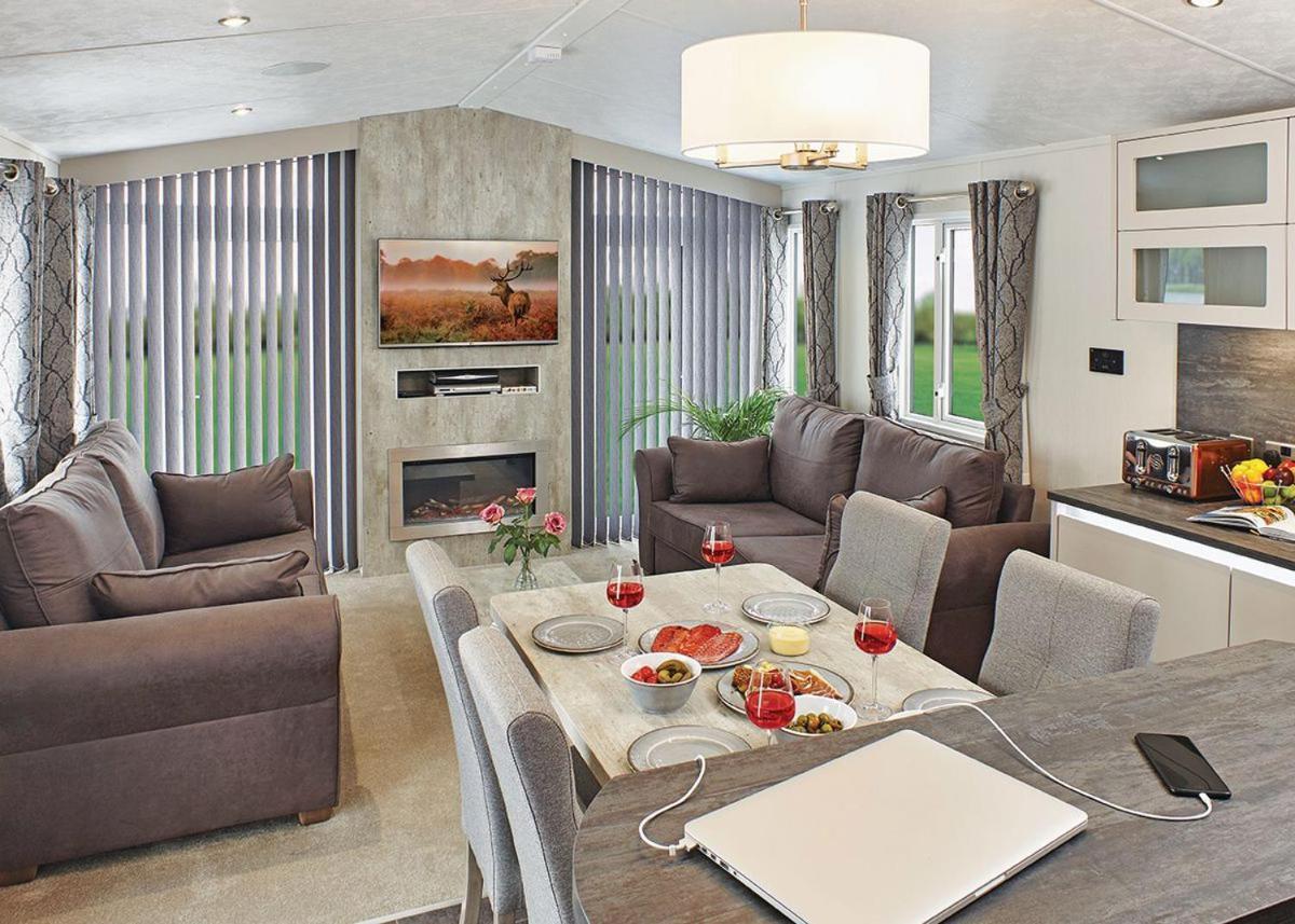 Flusco Wood Hotel Great Blencow Esterno foto