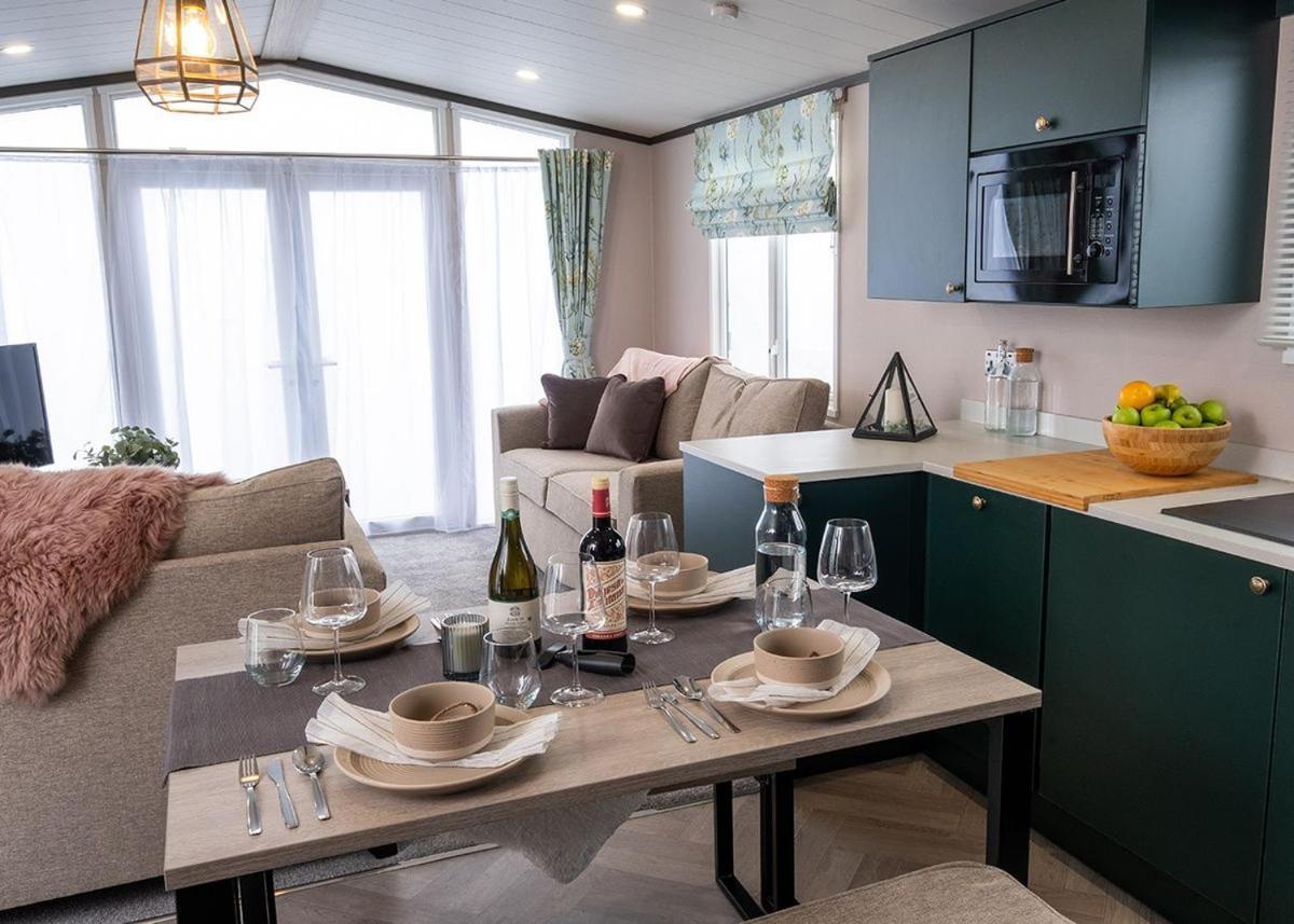 Flusco Wood Hotel Great Blencow Esterno foto